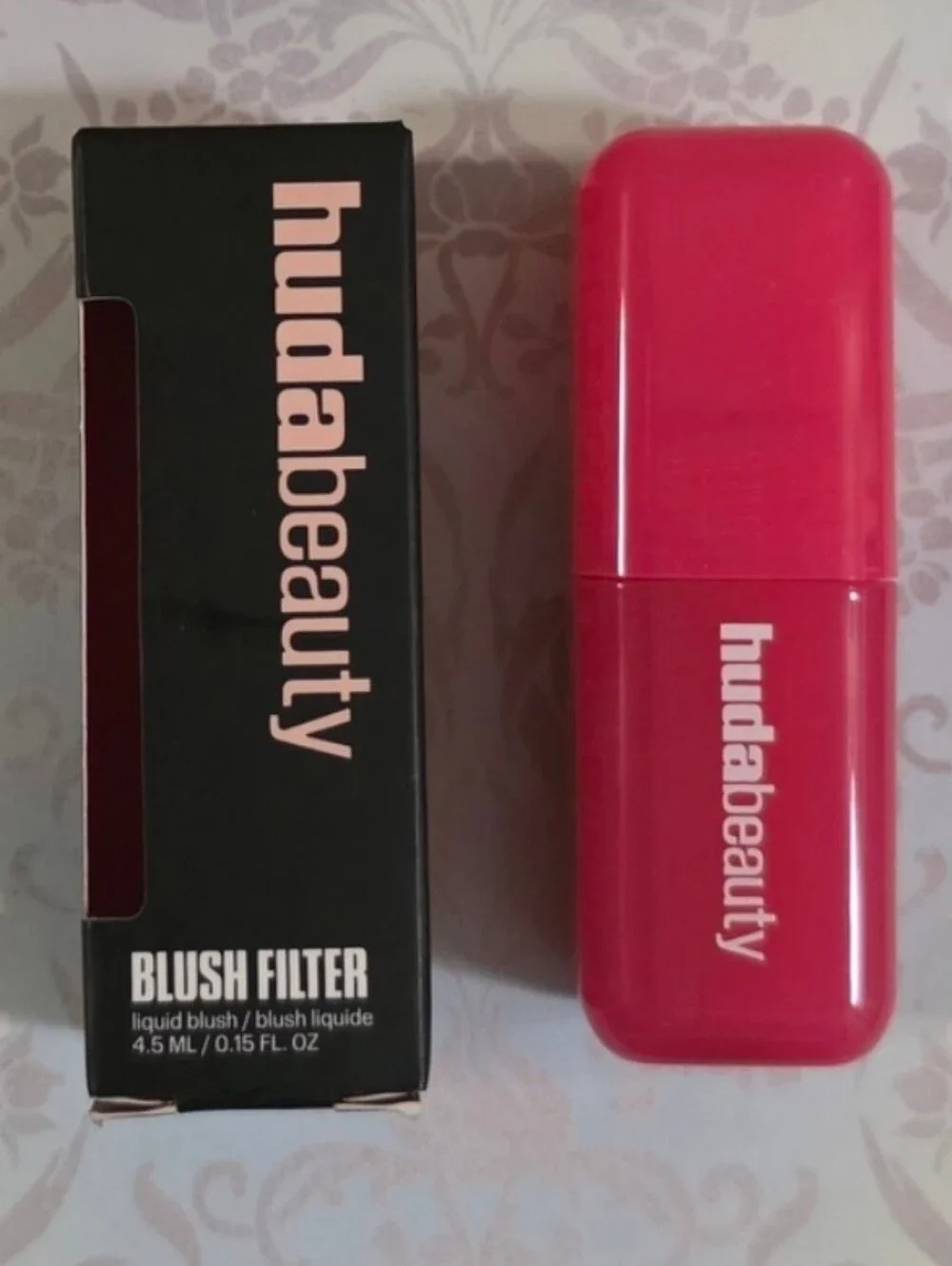 hudabeauty Intense Guava Liquid Blush - Vibrant Pink Cheek Tint